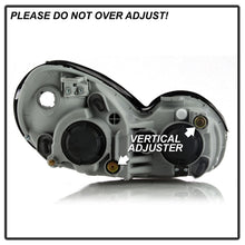 Load image into Gallery viewer, xTune 02-05 Hyundai Sonata OEM Style Headlights - Chrome (HD-JH-HYSON02-C)
