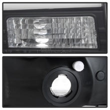 Load image into Gallery viewer, Spyder 99-04 Ford F250 Super Duty Projector Headlights - Light Bar - Black PRO-YD-FF25099V2-LB-BK

