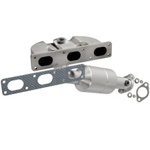 Load image into Gallery viewer, MagnaFlow Conv DF BMW 5 04-05 Front
