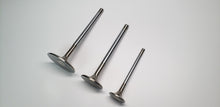 Load image into Gallery viewer, Ferrea Ford Coyote 5.0L 1.47in 0.236in 4.72in 12 Deg S-Flo 3 Rad Grv Comp Plus Int Valve - Set of 16
