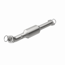 Load image into Gallery viewer, Magnaflow Converter DF 05-11 Toyota Tacoma 4.0L
