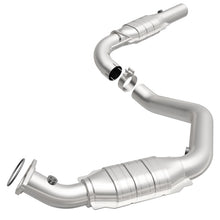 Load image into Gallery viewer, MagnaFlow Conv DF 03-09 GM 2500/3500 Driver Side
