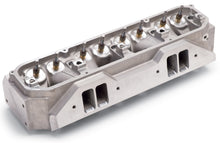 Load image into Gallery viewer, Edelbrock Big-Block Chrysler Victor B/Rb Heads w/ Valves
