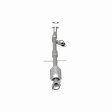 Load image into Gallery viewer, MagnaFlow Conv DF 00-01 Hyundai Sonata 2.5L
