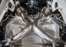 Load image into Gallery viewer, AWE Tuning McLaren 650S Performance Exhaust - Machined Tips

