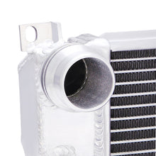 Load image into Gallery viewer, Mishimoto 99-06 BMW 323i/323i/328i/330i Performance Aluminum Radiator

