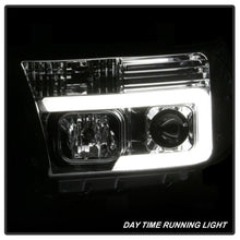Load image into Gallery viewer, Spyder 07-13 Toyota Tundra V2 Light Bar DRL Projector Headlights - Chrome (PRO-YD-TTU07V2-LB-C)
