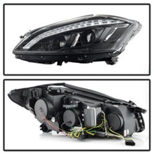 Load image into Gallery viewer, Spyder Mercedes W221 S Class 07-09 Headlights - HID Model Only - Black PRO-YD-MBW22107-HID-DRL-BK

