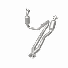 Load image into Gallery viewer, Magnaflow Conv DF 2015-2017 Transit-150 V6 3.5 OEM Underbody
