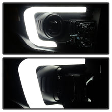 Load image into Gallery viewer, Spyder Toyota Tundra 2014-2016 Projector Headlights Light Bar DRL Black Smoke PRO-YD-TTU14-DRL-BSM
