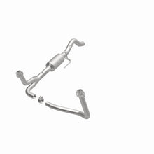 Load image into Gallery viewer, MagnaFlow Converter Direct Fit California Grade 00-01 Dodge Durango 5.9L
