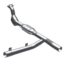 Load image into Gallery viewer, MagnaFlow Conv DF 97 Ford Expedition 4.6L
