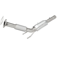 Load image into Gallery viewer, Magnaflow Conv DF 06-08 Volkswagen Jetta/Rabbit 2.5L (49 State)
