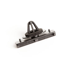Load image into Gallery viewer, Omix Molding Clip for Inner Fender- 02-04 Liberty KJ
