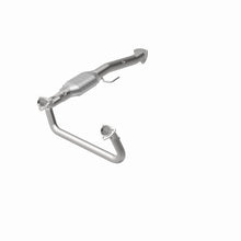 Load image into Gallery viewer, MagnaFlow Conv DF Astro-Safari Van 96-99
