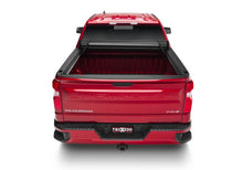 Load image into Gallery viewer, Truxedo 19-20 GMC Sierra &amp; Chevrolet Silverado 1500 (New Body) 5ft 8in Sentry CT Bed Cover
