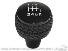 Load image into Gallery viewer, DV8 Offroad 2011-2018 Jeep JK 6-Speed Shift Knob Black
