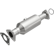 Load image into Gallery viewer, MagnaFlow Conv Direct Fit OEM 2001-2002 Acura MDX/2003-2004 Honda Pilot Underbody
