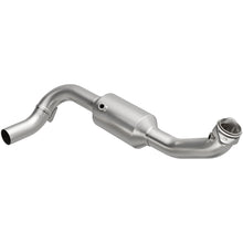 Load image into Gallery viewer, MagnaFlow Conv Direct Fit 05-06 Lincoln Navigator 5.4L
