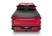 Load image into Gallery viewer, Truxedo 19-20 GMC Sierra &amp; Chevrolet Silverado 1500 (New Body) 6ft 6in TruXport Bed Cover
