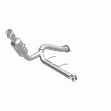 Load image into Gallery viewer, Magnaflow Conv DF 2009-2010 F-150 4.6 L Underbody
