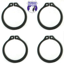 Load image into Gallery viewer, Yukon Gear (4) Full Circle Snap Rings / Fits Dana 60 733X U-Joint w/ Aftermarket Axle
