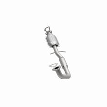 Load image into Gallery viewer, MagnaFlow Conv DF 2001 Saturn S Series 1.9L
