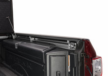 Load image into Gallery viewer, UnderCover 16-20 Nissan Titan 5.5ft Flex Bed Cover

