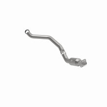 Load image into Gallery viewer, Magnaflow Conv DF 13-14 Mercedes-Benz GL450 V8 4.6 OEM Underbody
