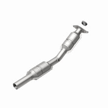 Load image into Gallery viewer, MagnaFlow Conv DF 03-04 Pontiac Vibe 1.8L
