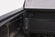 Load image into Gallery viewer, BAK 2020 Jeep Gladiator 5ft Bed BAKFlip G2

