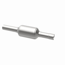 Load image into Gallery viewer, MagnaFlow 1993-1995 Jeep Wrangler/ Cherokee Direct-Fit Catalytic Converter
