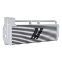 Load image into Gallery viewer, Mishimoto 06-10 BMW E60 M5 Oil Cooler
