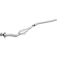 Load image into Gallery viewer, MagnaFlow Conv DF California Grade 92-93 Chrysler Town &amp; Country 3.3L/94-95 Town &amp; Country 3.8L
