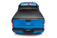 Load image into Gallery viewer, Lund 07-13 Toyota Tundra (6.5ft Bed) Genesis Tri-Fold Tonneau Cover - Black
