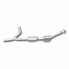 Load image into Gallery viewer, MagnaFlow Conv DF 00-04 Ford E150 4.6L Passenger Side
