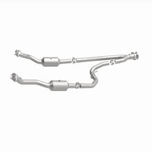 Load image into Gallery viewer, MagnaFlow 20-21 Ford Transit-150 Single Underbody V6 3.5L RWD Direct-Fit Catalytic Converter
