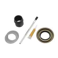 Load image into Gallery viewer, Yukon Gear Minor install Kit For 10.5in GM 14 Bolt Truck Diff
