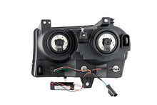 Load image into Gallery viewer, ANZO 2005-2010 Chrysler 300 Crystal Headlights w/ Halo Black (CCFL)
