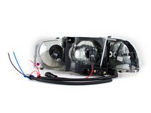 Load image into Gallery viewer, ANZO 1999-2006 Gmc Sierra 1500 Crystal Headlights w/ Halo and LED Black
