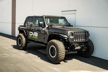 Load image into Gallery viewer, DV8 Offroad 18-23 Jeep Wrangler JL 4 Door Body/Pinch Weld Mounted Step
