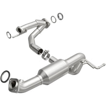 Load image into Gallery viewer, Magnaflow DF Converter 05-11 Toyota Tacoma 4.0L
