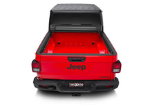 Load image into Gallery viewer, Truxedo 2020 Jeep Gladiator 5ft Sentry Bed Cover
