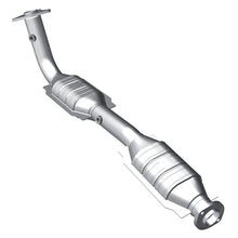 Load image into Gallery viewer, Magnaflow Conv DF 07-08 Toyota Tundra 5.7L P/S
