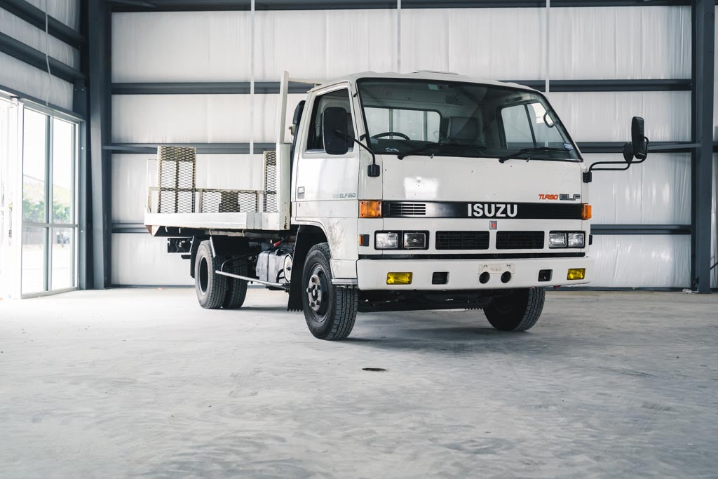 1988 Isuzu Elf