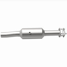Load image into Gallery viewer, MagnaFlow 16-19 Ford E-450 Super Duty Base V10 6.8L Underbody Direct-Fit Catalytic Converter
