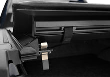 Load image into Gallery viewer, Truxedo 17-19 Ford F-250/F-350/F-450 Super Duty 8ft Lo Pro Bed Cover
