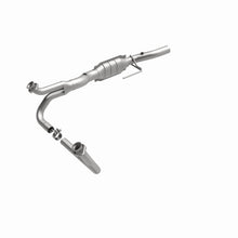 Load image into Gallery viewer, MagnaFlow Conv DF 00-01 Dodge Ram 3500 Van
