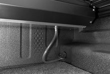 Load image into Gallery viewer, Rugged Ridge Armis Retractable Locking Bed Cover w/o Trail Rails 20-21 Jeep Gladiator JT

