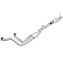 Load image into Gallery viewer, MagnaFlow Conv DF 96 Ford F-150 4.9L
